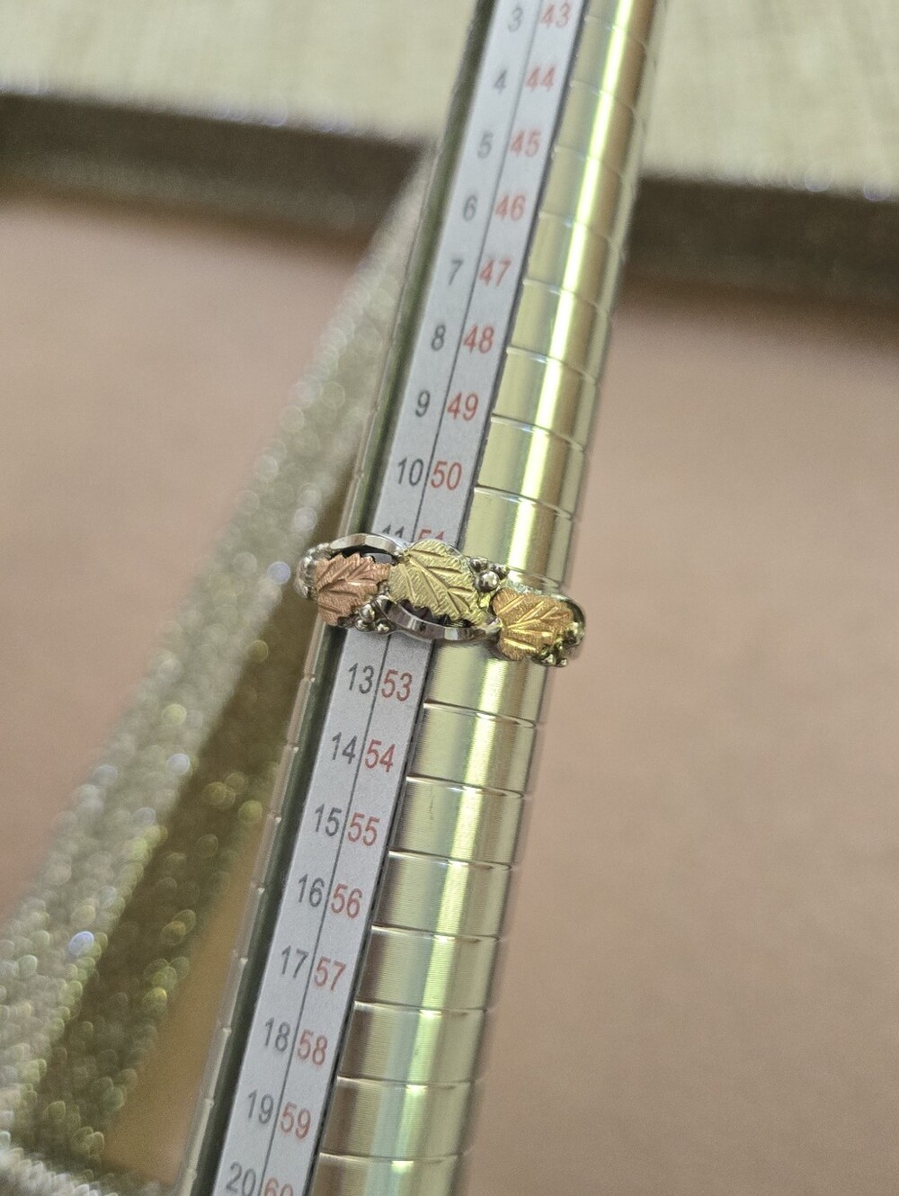 Black Hills Gold Sterling 12k Gold Leaf Ring - Picture 5 of 9